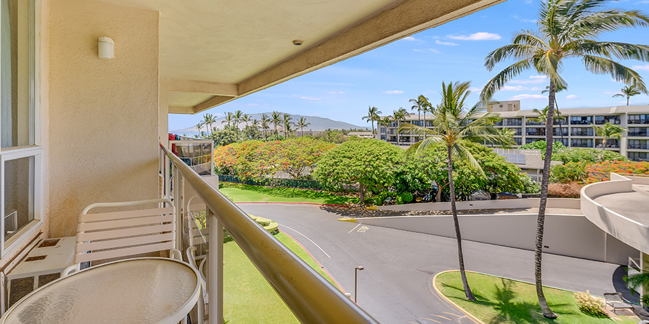 View from lanai at a Partial ocean view room at Maui Banyan